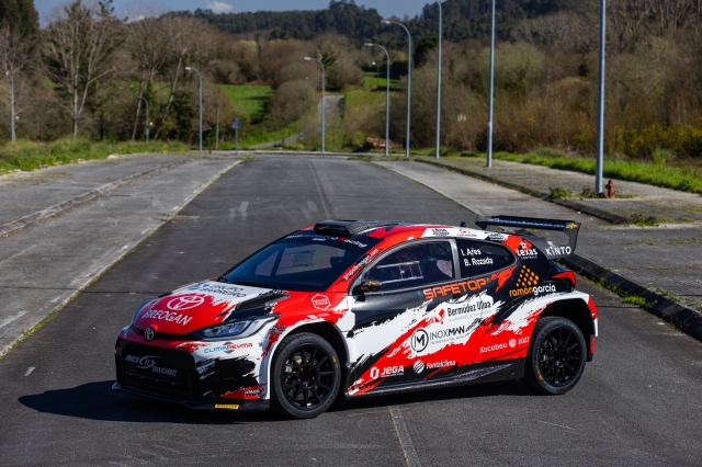 01_ToyotaAresRacing (7)